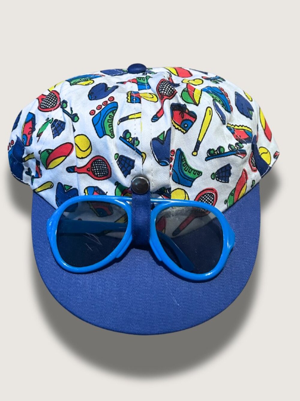 Vintage (90's) 2-in-1 Cap and Aviators